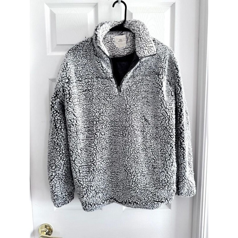 Fluffy Pullover- Thread and Supply size Small